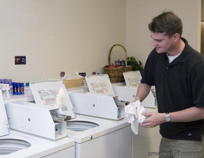 Candlewood Suites Lakewood, An Ihg Hotel Facilidades foto