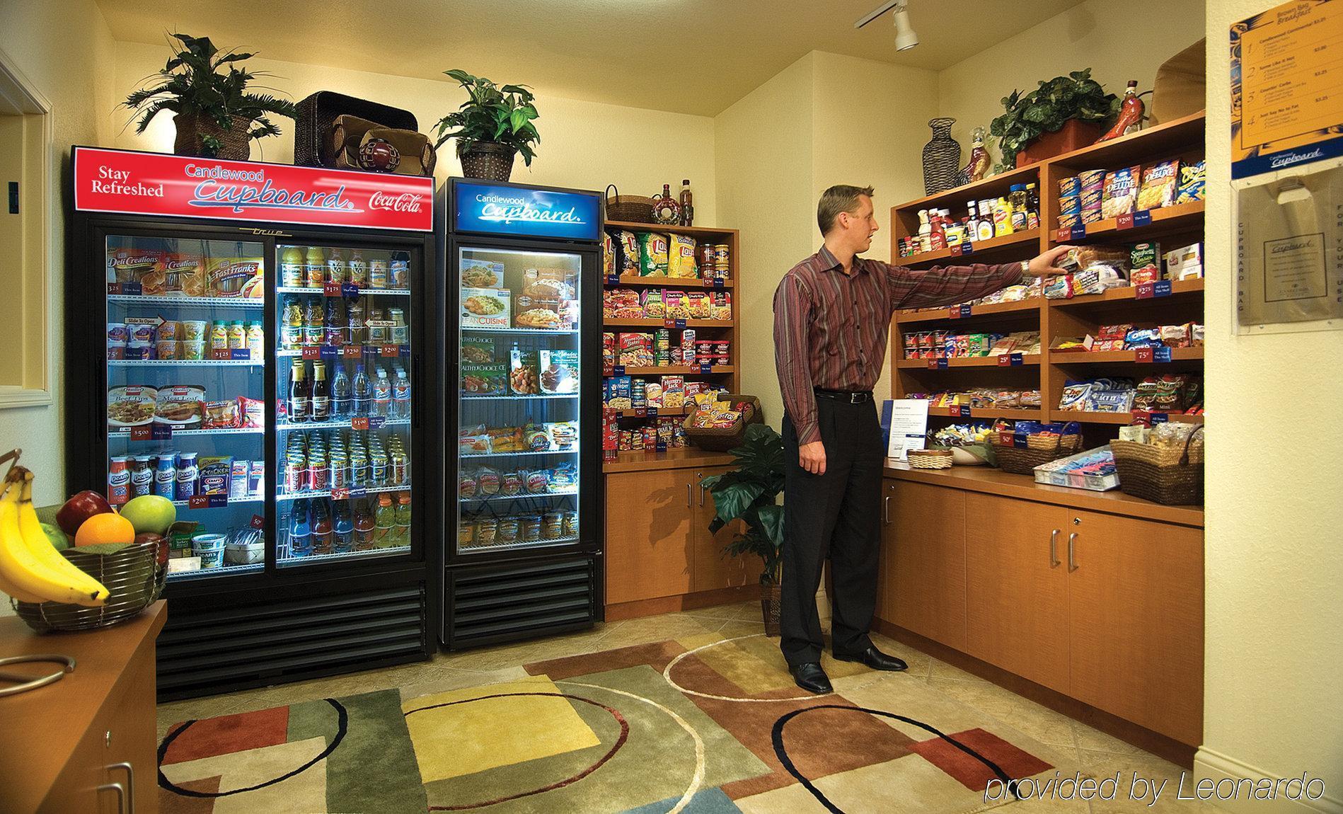 Candlewood Suites Lakewood, An Ihg Hotel Restaurante foto